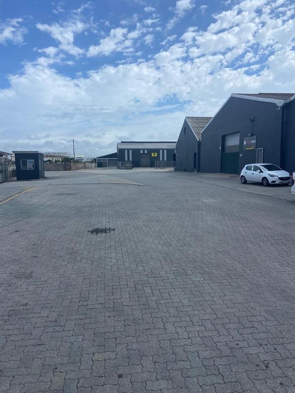 To Let commercial Property for Rent in Deal Party Eastern Cape